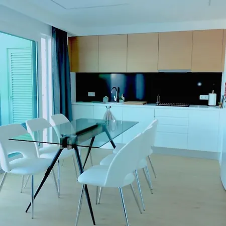 Апартаменты Consuls Ocean View *